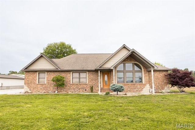 7045 Brickyard Road, Mascoutah, IL 62258