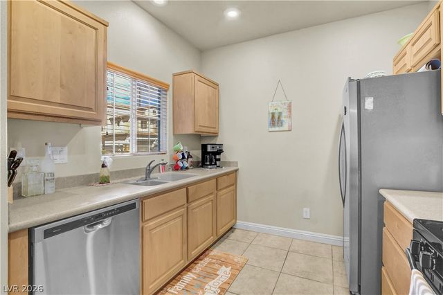 1106 Luna Eclipse Lane 2, Henderson, NV 89002