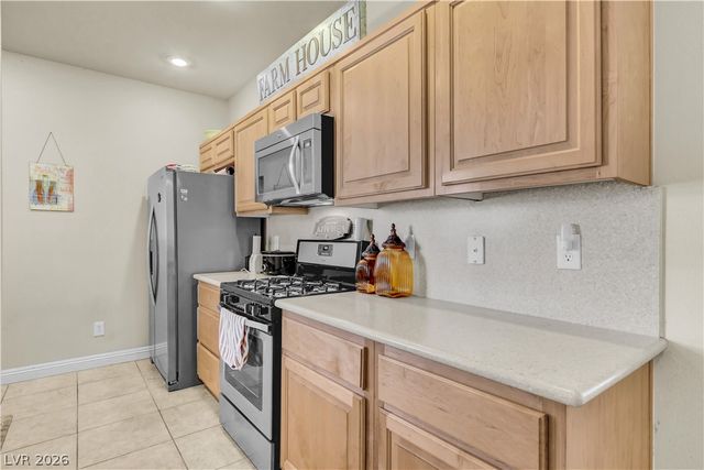 1106 Luna Eclipse Lane 2, Henderson, NV 89002