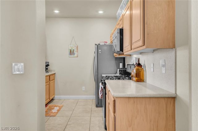 1106 Luna Eclipse Lane 2, Henderson, NV 89002