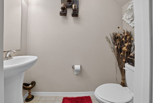 2710 Old Farm Drive, Seagoville, TX 75159