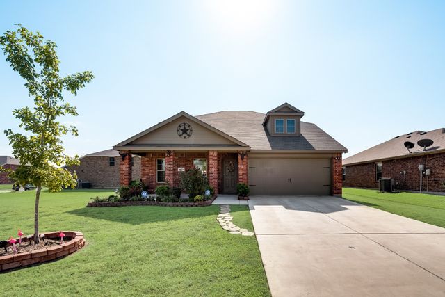 2710 Old Farm Drive, Seagoville, TX 75159