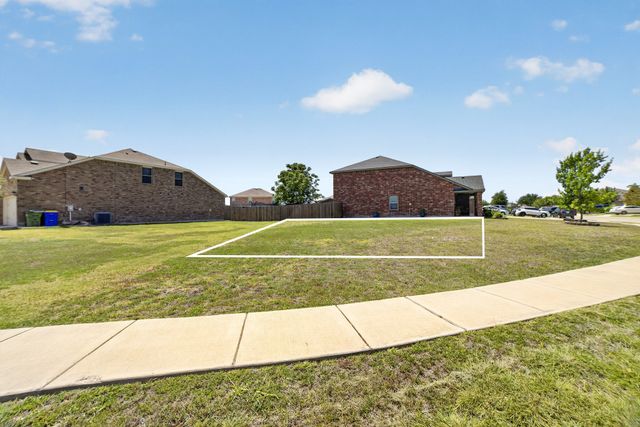 2710 Old Farm Drive, Seagoville, TX 75159