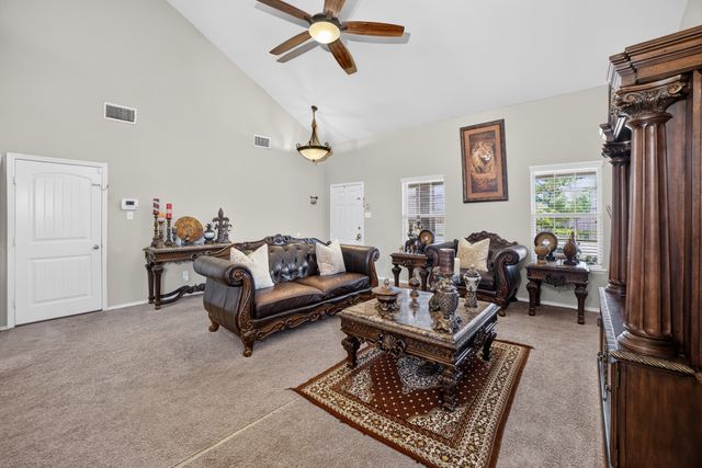 2710 Old Farm Drive, Seagoville, TX 75159