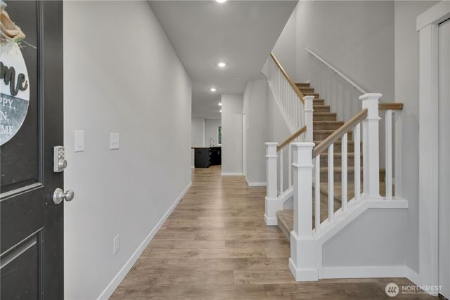 7813 E 208th Avenue, Bonney Lake, WA 98391