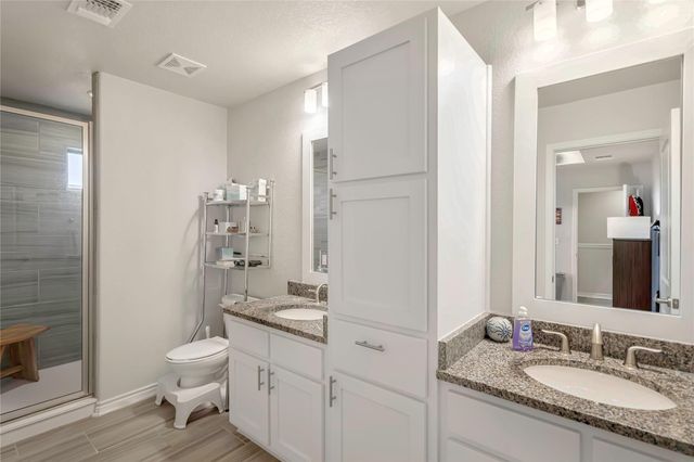 217 Birch Oak LN, Georgetown, TX 78628