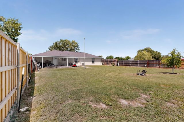 3671 Sundown Road, Greenville, TX 75402