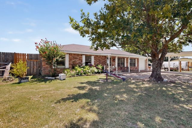 3671 Sundown Road, Greenville, TX 75402