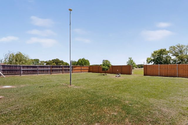 3671 Sundown Road, Greenville, TX 75402