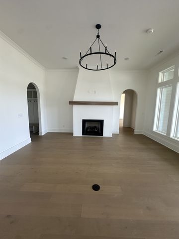 7520 Sutcliff Drive, College Grove, TN 37046