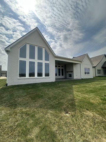 7520 Sutcliff Drive, College Grove, TN 37046