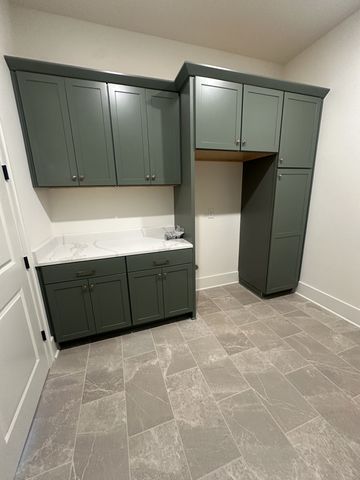 7520 Sutcliff Drive, College Grove, TN 37046