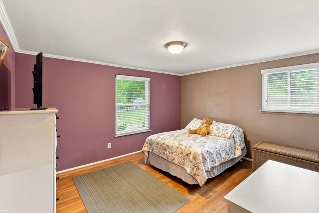 36724 Nantucket Court, Clinton Twp, MI 48035