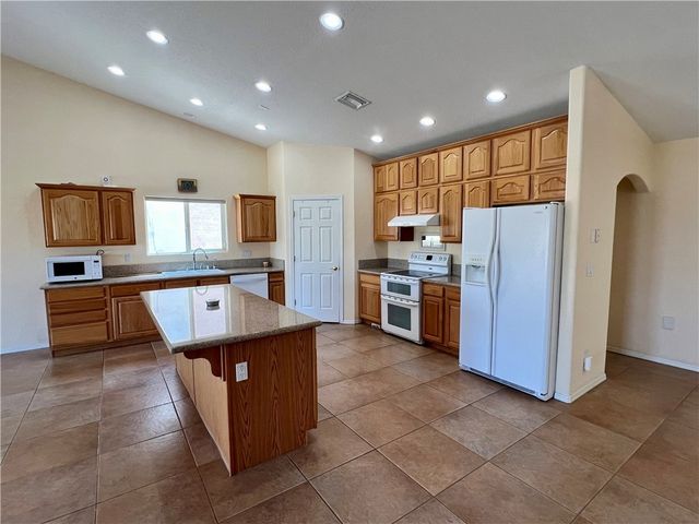 1909 E Lipan Boulevard, Fort Mohave, AZ 86426