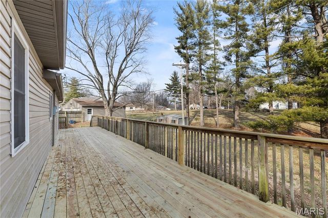 600 E Center Street, Troy, IL 62294