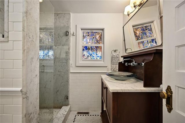 3341 Campbell Street, Kansas City, MO 64109