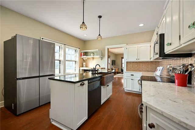 3341 Campbell Street, Kansas City, MO 64109