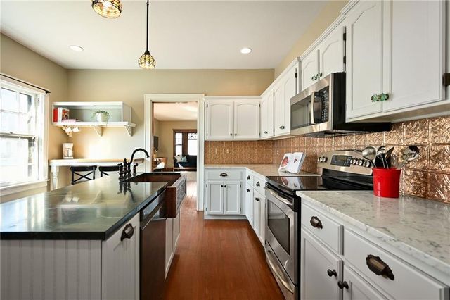 3341 Campbell Street, Kansas City, MO 64109