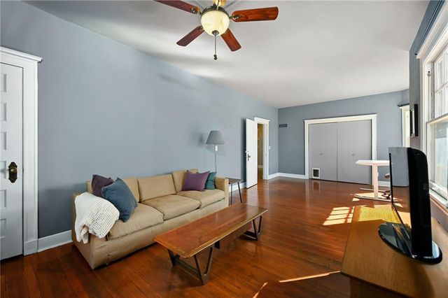 3341 Campbell Street, Kansas City, MO 64109