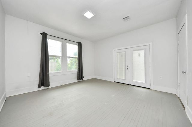 4409 Brady Street, Houston, TX 77011