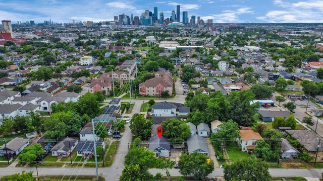 4409 Brady Street, Houston, TX 77011