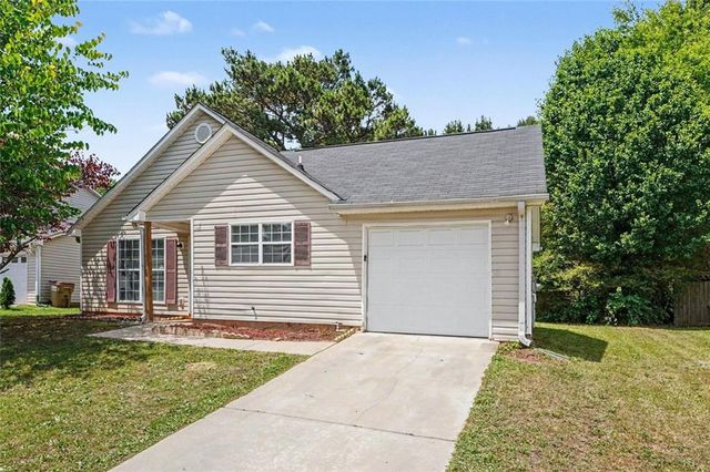 187 Inverness Drive, Jonesboro, GA 30238