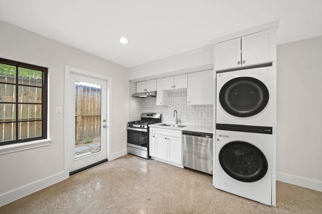 520 Lovett Boulevard 1C, Houston, TX 77006