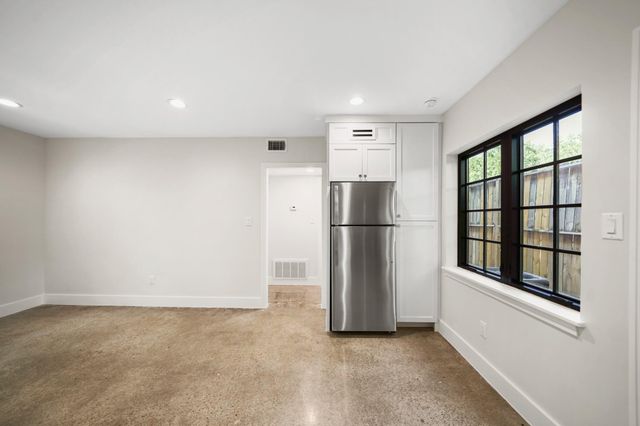 520 Lovett Boulevard 1C, Houston, TX 77006