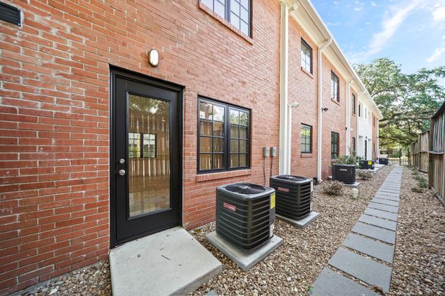 520 Lovett Boulevard 1C, Houston, TX 77006