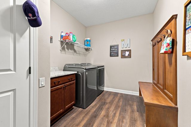 413 NE Brookridge Circle, Waukee, IA 50263