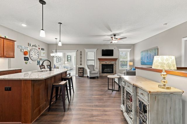 413 NE Brookridge Circle, Waukee, IA 50263