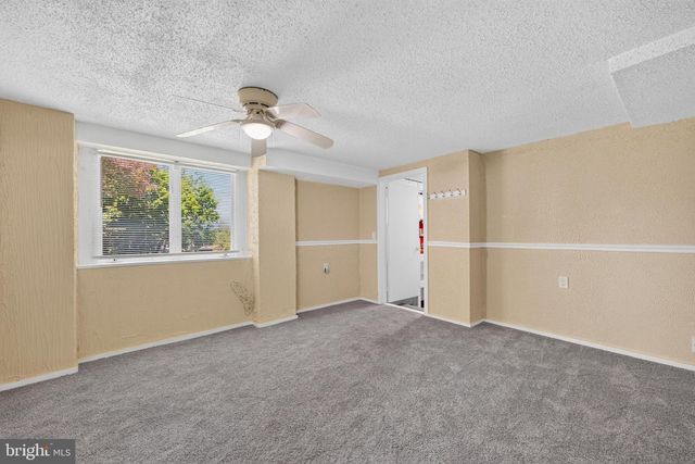 11 WILLIAMS LN, Yardley, PA 19067