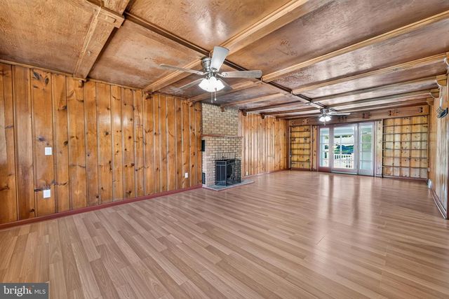 11 WILLIAMS LN, Yardley, PA 19067