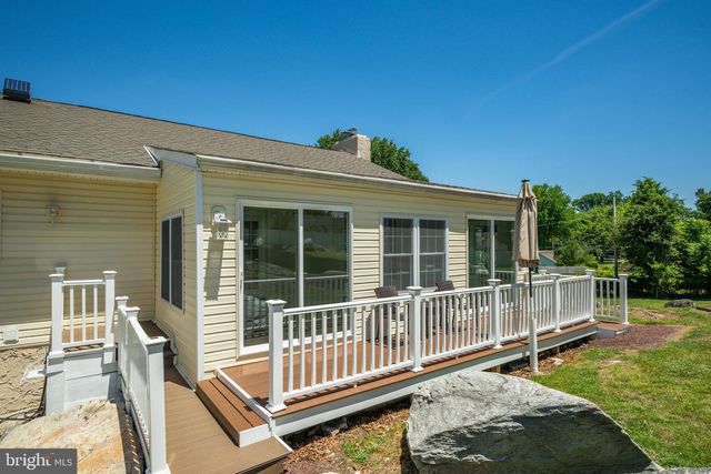 11 WILLIAMS LN, Yardley, PA 19067