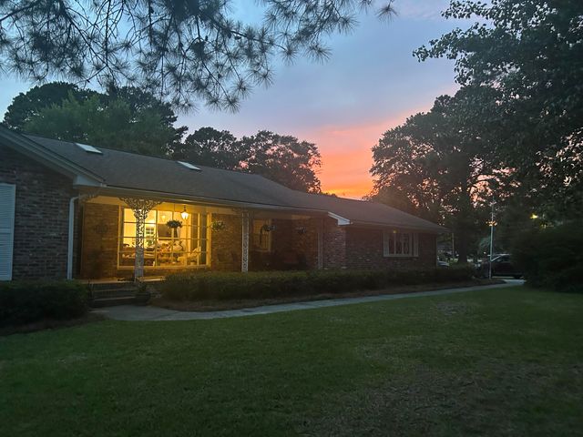 403 Rotherwood Drive, Charleston, SC 29407
