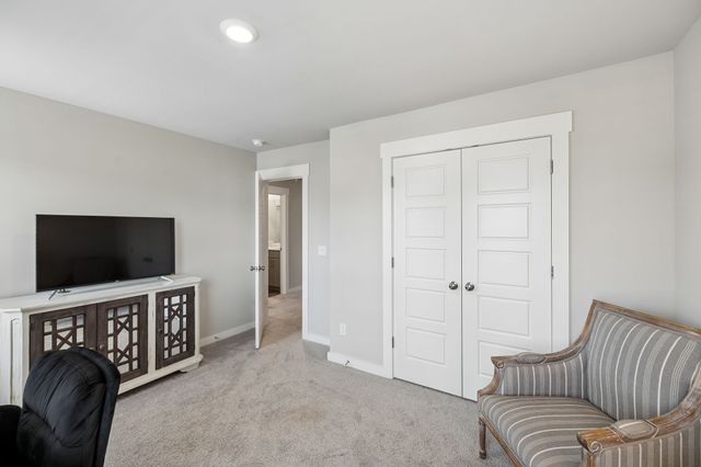 529 Torrey Pines Ln, Lebanon, TN 37087