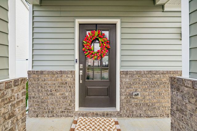 529 Torrey Pines Ln, Lebanon, TN 37087