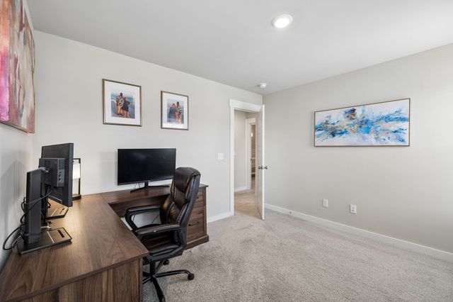 529 Torrey Pines Ln, Lebanon, TN 37087