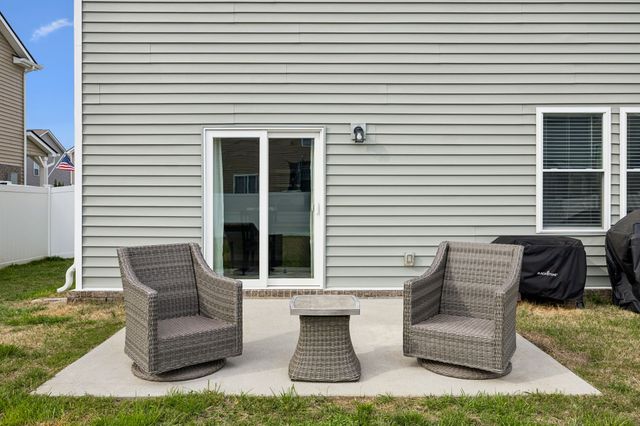 529 Torrey Pines Ln, Lebanon, TN 37087