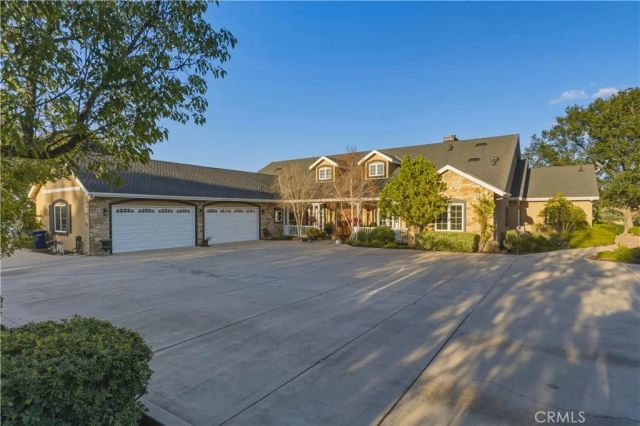 14179 Woods Valley, Valley Center, CA 92082