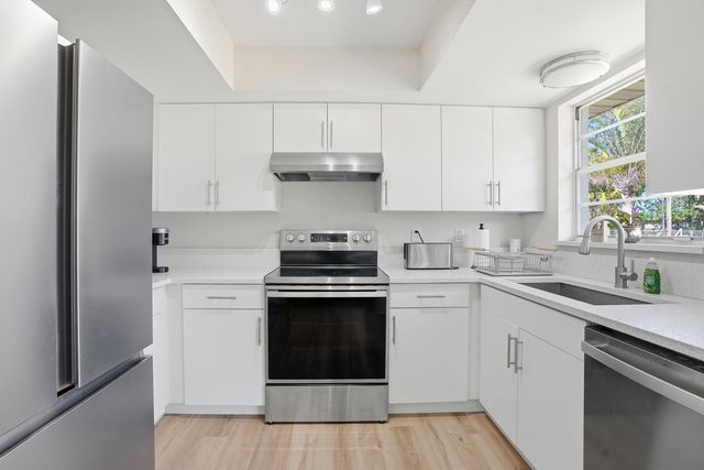 381 NW Curtis Street, Port St. Lucie, Port St Lucie, FL 34983