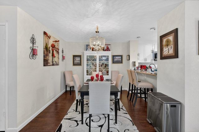 1624 Porter Way, Stockton, CA 95207