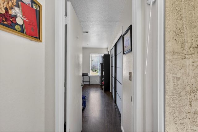 1624 Porter Way, Stockton, CA 95207
