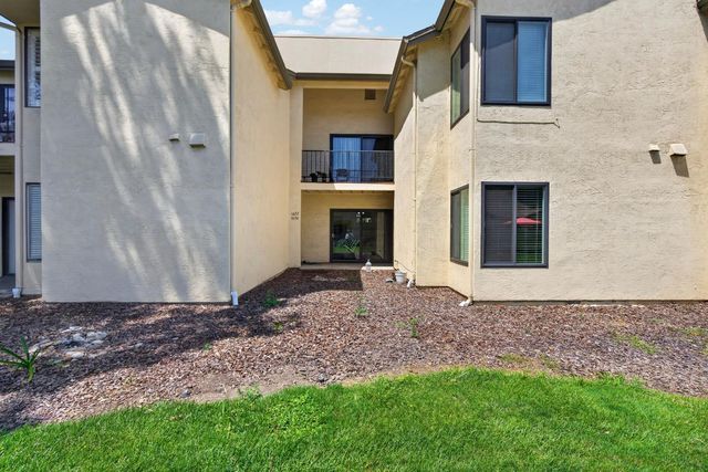 1624 Porter Way, Stockton, CA 95207