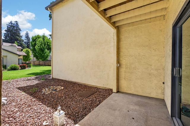 1624 Porter Way, Stockton, CA 95207