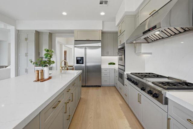 48650 Vista Estrella, La Quinta, CA 92253