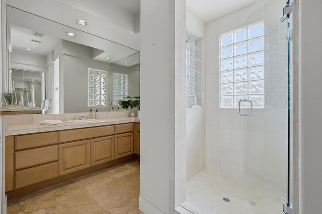 48650 Vista Estrella, La Quinta, CA 92253