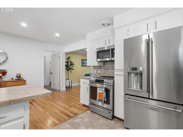 12540 Sw 121ST Ave, Portland, OR 97223