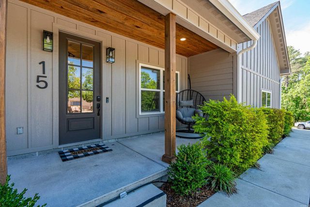 15 Cresta Way, Hot Springs Village, AR 71909