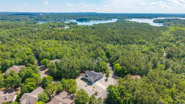 15 Cresta Way, Hot Springs Village, AR 71909